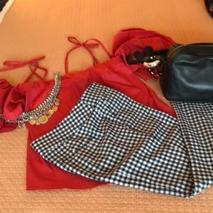 White House Black market size 6 NWT RED